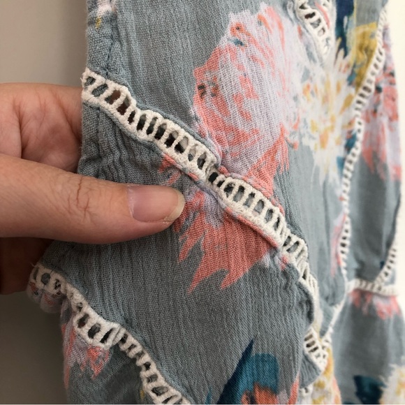 O’Neill women’s flowy crepe tank top - Picture 6 of 6